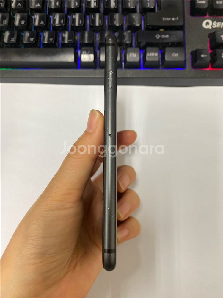 아이폰8 스그 액정깔끔 128GB 무잔상 배터리100%--3