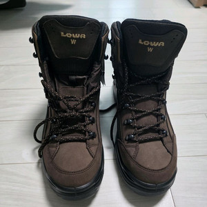 로와 레니게이드 등산화 (새제품)