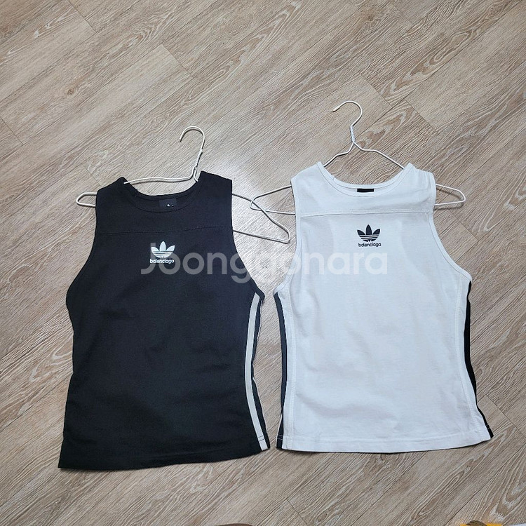 발렌시아가 아디다스 민소매 나시--0