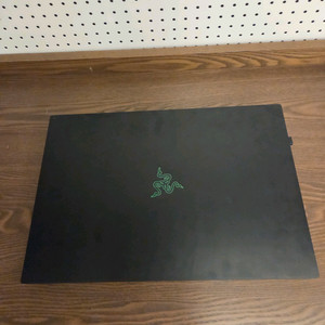 레이저 블레이드 18 4090 13세대 게이밍노트