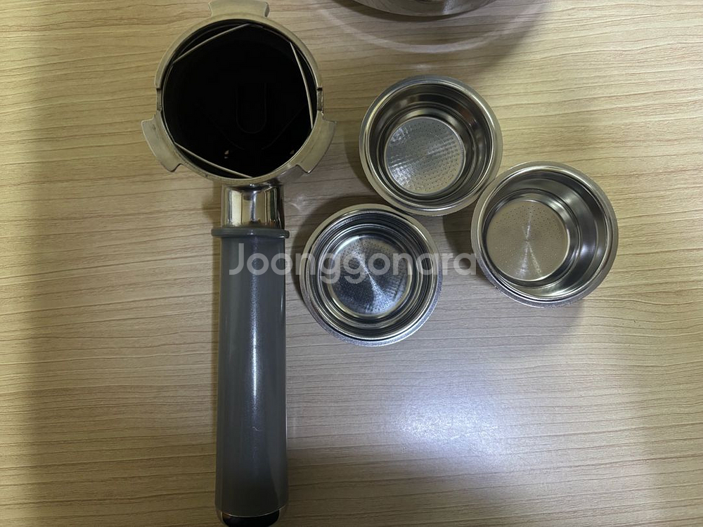 Smeg 스메그 반자동 커피머신 에스프레소머신 ECF0--3