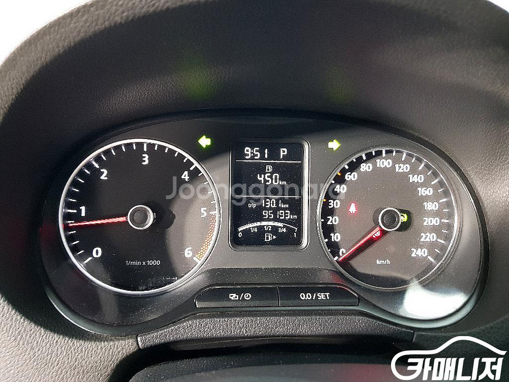 [폭스바겐]폴로 1.6 TDI R-LINE #최저가도전--7