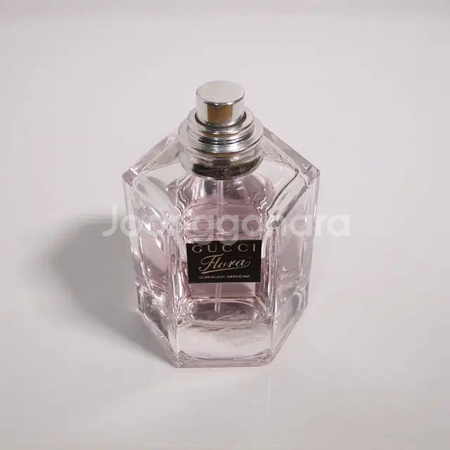구찌향수 플로라 고저스 가드니아 50ml--0