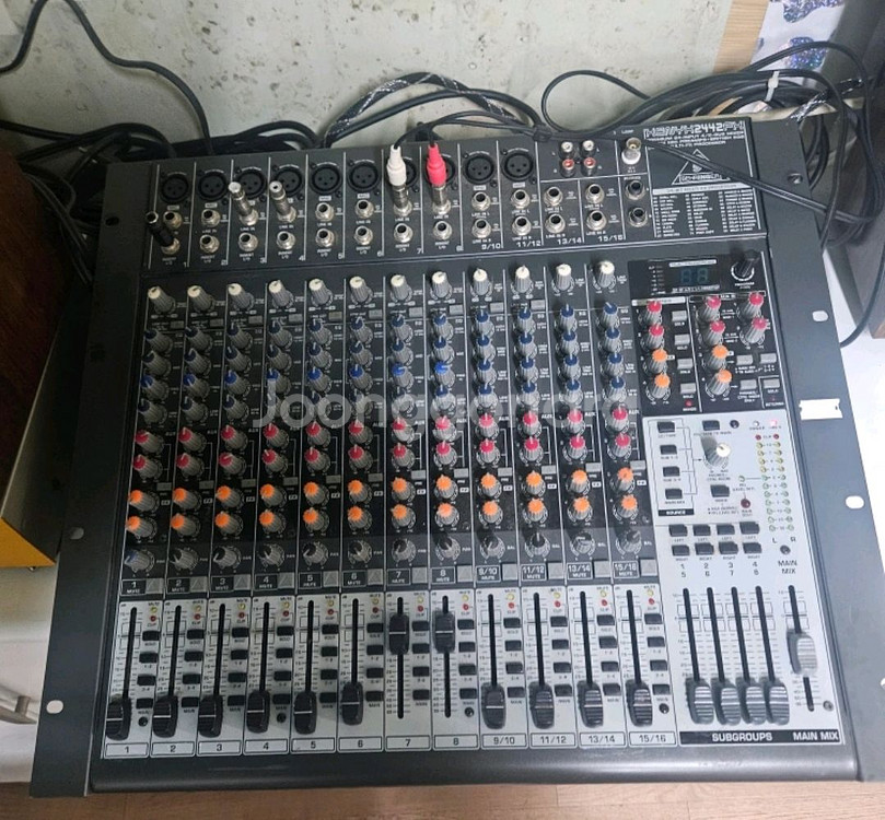 16채널 베링거 Xenyx 2442FX 오디오 믹서--0