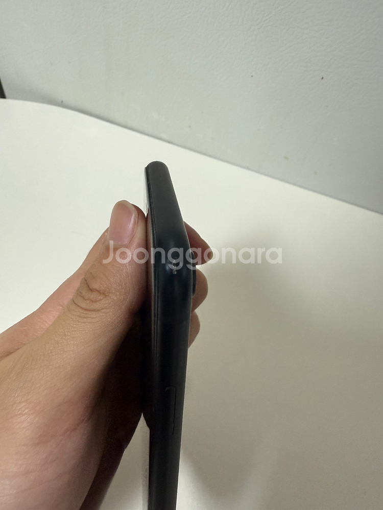 아이폰 XR 128GB 블랙/액정 파손/배터리79%--6