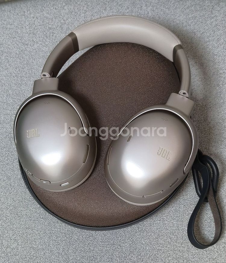 JBL TOUR ONE M3 헤드폰 라떼--1
