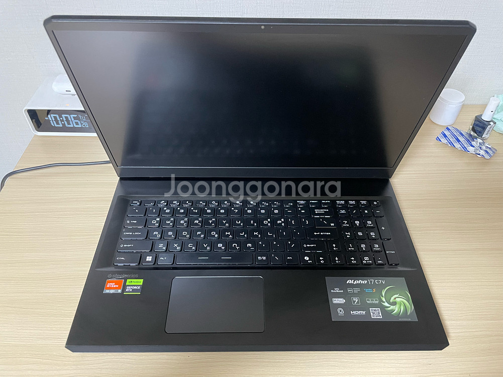 MSI Alpha 17 C7V 게이밍 노트북--1