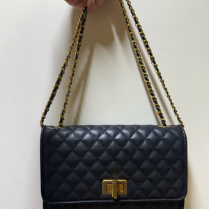 charles&keith (찰스앤키스) 체인 숄더백