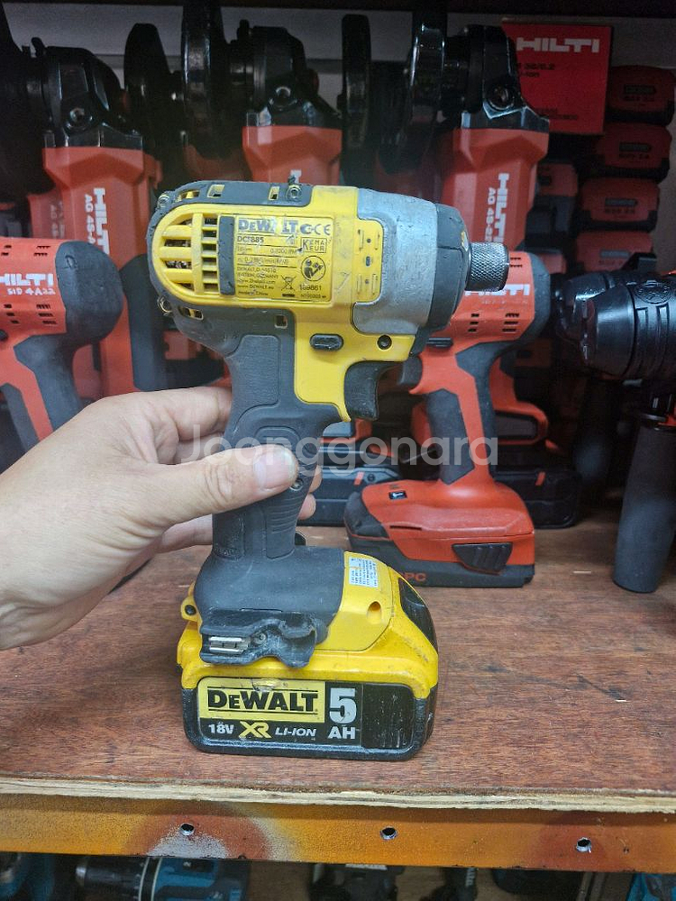 디월트충전임팩 충전임팩드라이버--2