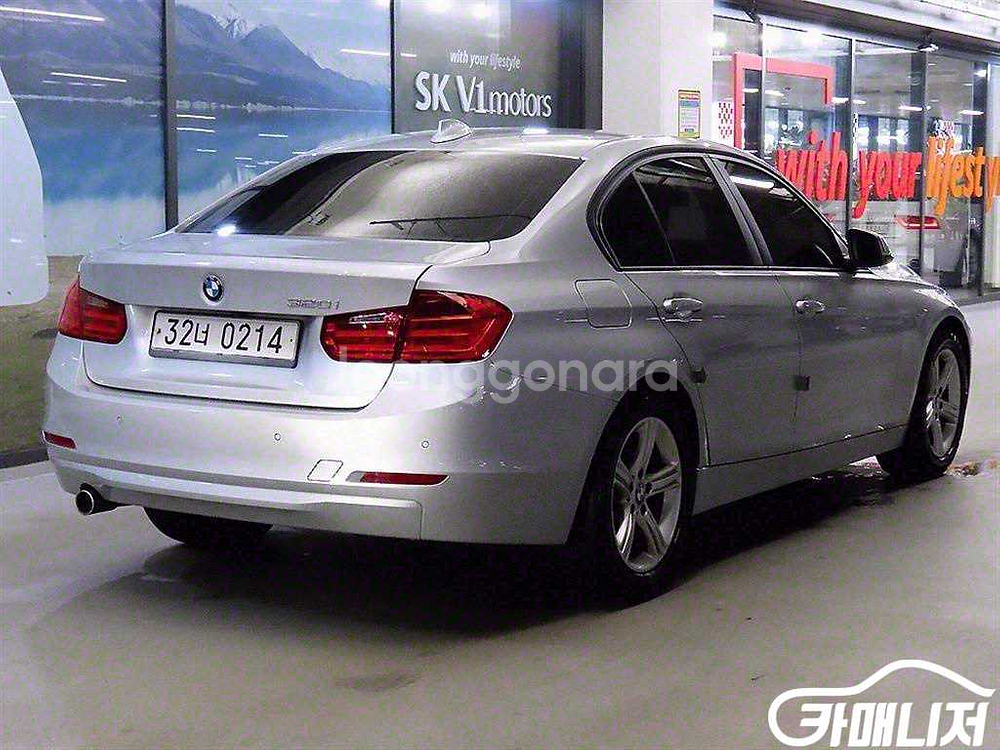 [BMW]3시리즈 (F30) 320i #최저가도전--3