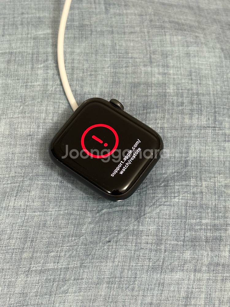 애플워치 se 44mm gps 부품용--2