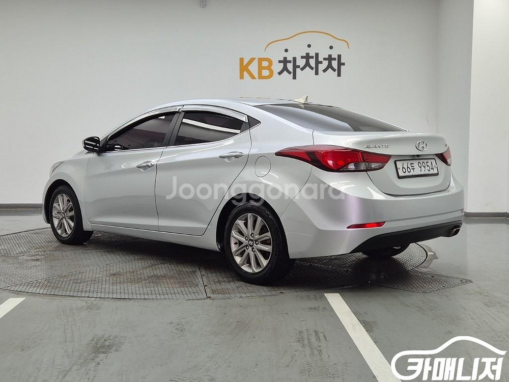 [현대]더 뉴 아반떼 1.6 GDI 모던 기본형 #최저--1