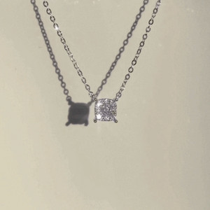 페브 다프네 다이아몬드 목걸이 18k