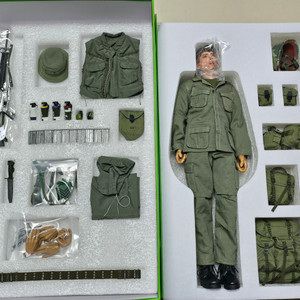 QOTOYS - 1/6 베트남전 미 공수부대 피규어