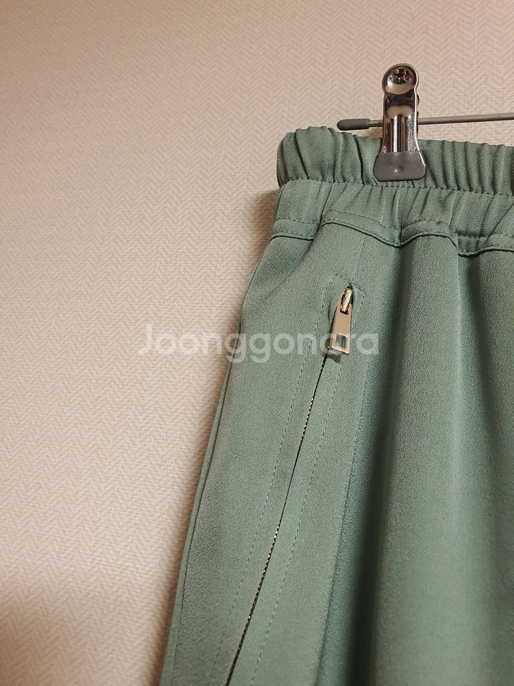 몽또또 새틴 조거 팬츠 s 사이즈 정품 사이즈 s 총--2