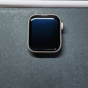 애플워치 se 2세대 40mm GPS 스타라이트