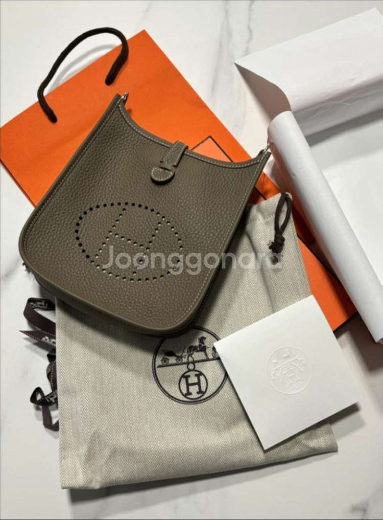 에르메스 정품 미니 에블린 K각인 에토프색상 풀구성--1