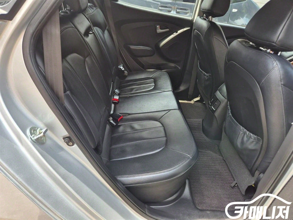 [현대]뉴 투싼iX 디젤(E-VGT)2WD 스마트 스페--6