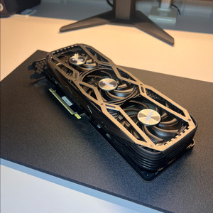이엠택 RTX 3080 블랙에디션 OC