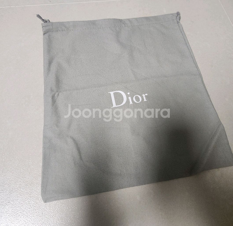 디올 Dior 회색 더스트백 (세로3X가로21--1