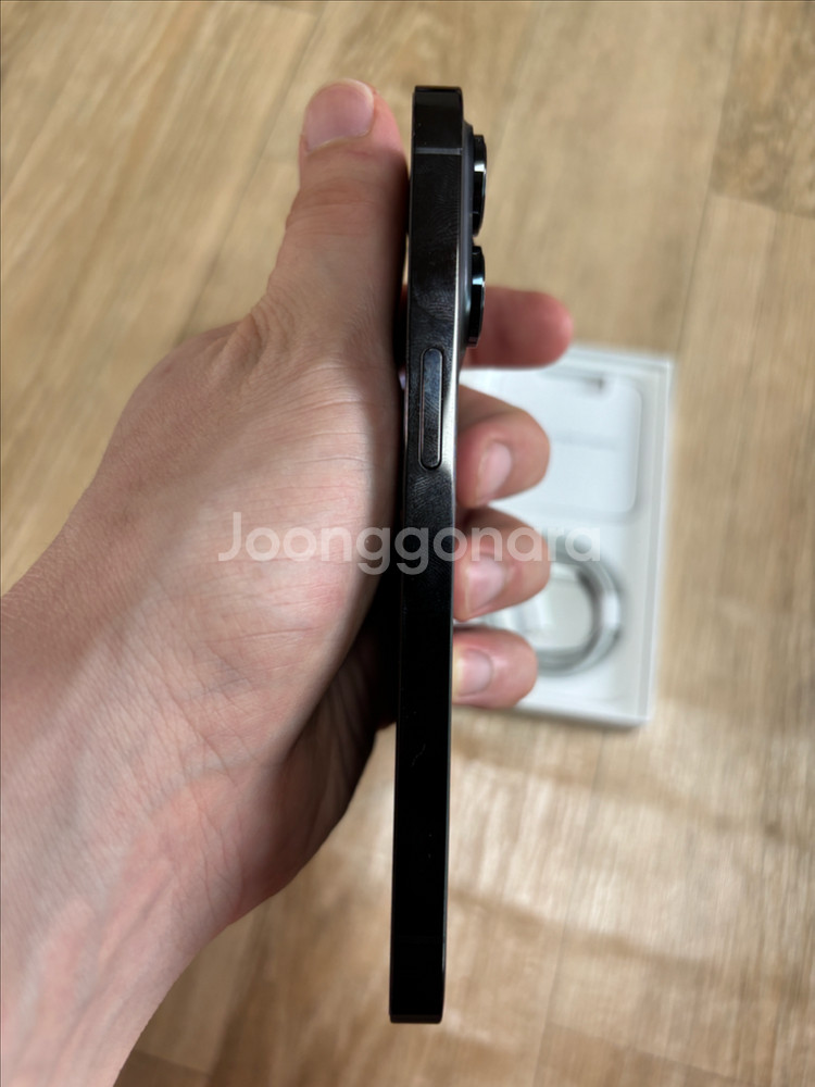 아이폰14프로 128g--3