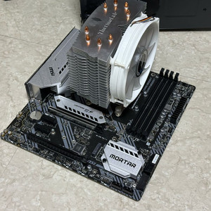 5700x3d+MAG B550M+쿨러