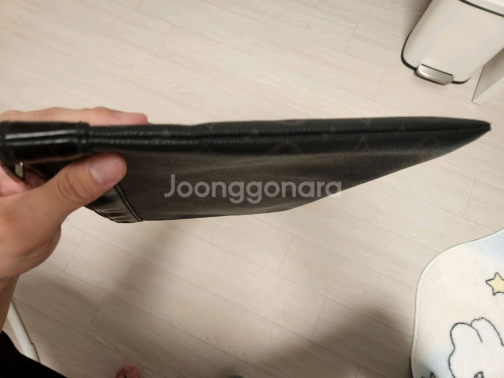 루이비통 포쉐트 아폴로 클러치--4