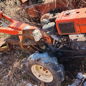 대동 사륜구동 4wd 경운기 키시동 직분사식 엔진