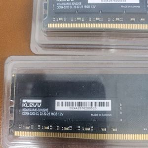 에센코어 KLEVV DDR4 3200 16GB 램