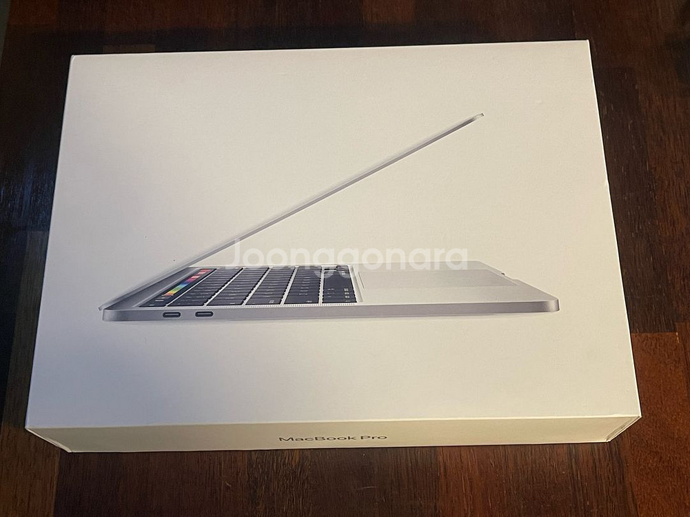 맥북프로13 16GB 1TB 매직마우스 포함 민트급--0