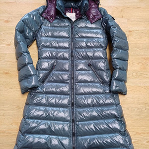 몽클레어 모카 다크그레이 한글택정품!여자1사이즈55!