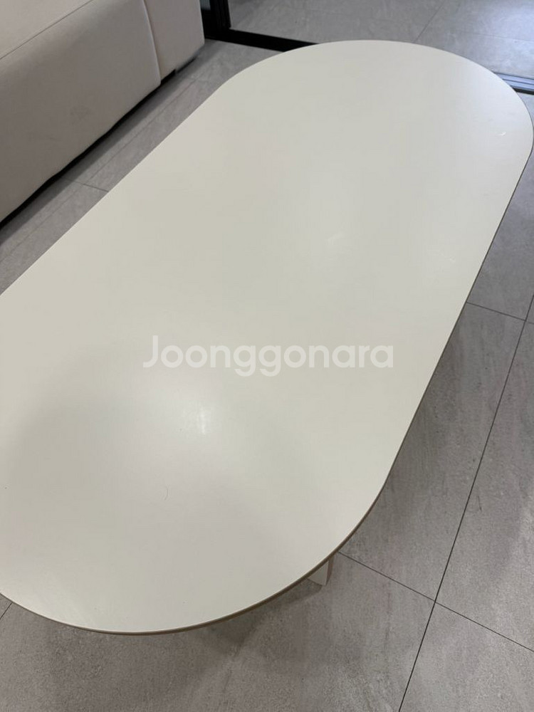 타원형 좌식 거실 테이블--1