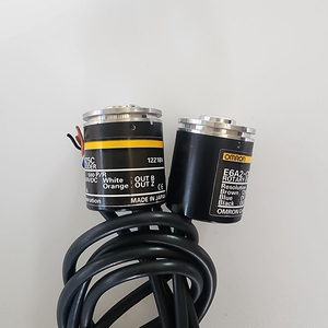 OMRON E6A2-CWZ5C 로터리 인크리멘탈 엔코더