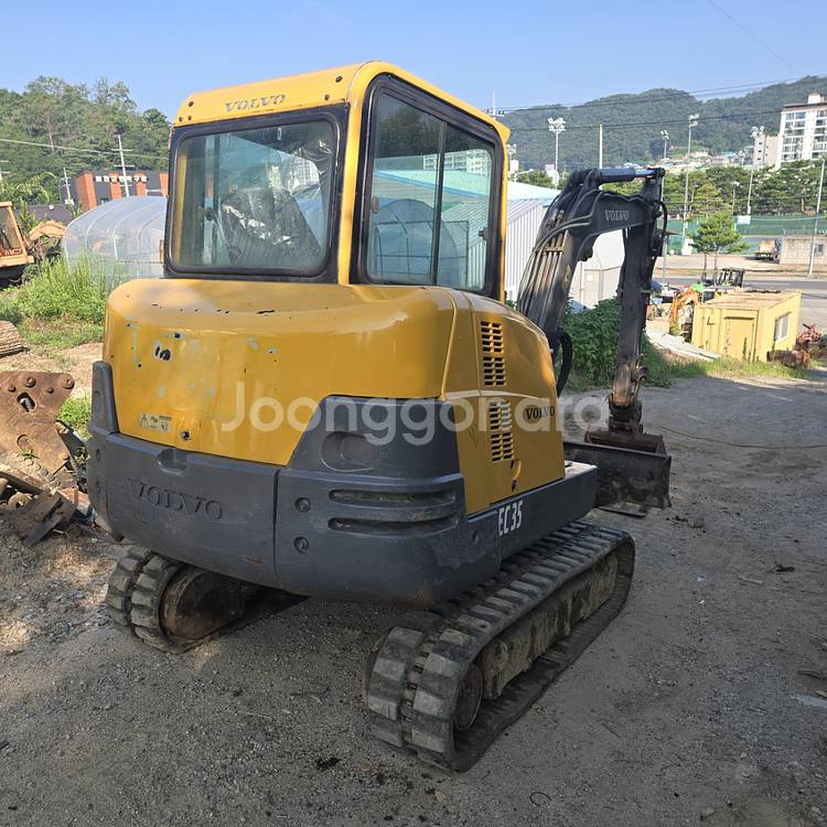 중고농기계 볼보EC35 굴삭기팔아요--7