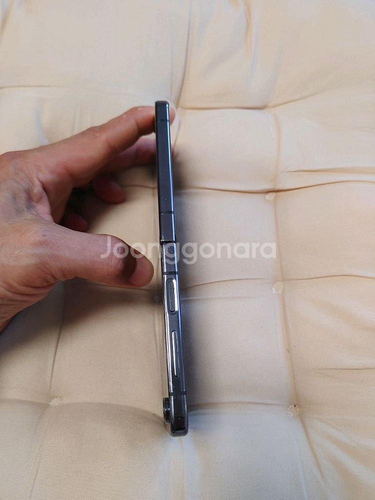 정상해지 ㅡ 갤럭시 Z플립5 256GB--8