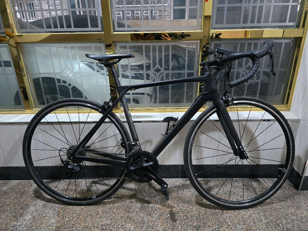 첼로 케인 s7 풀카본 로드자전거 이미지