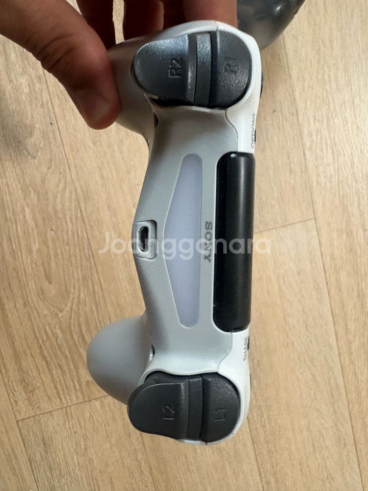 PS4(플스4) 더블쇼크팝니다--4