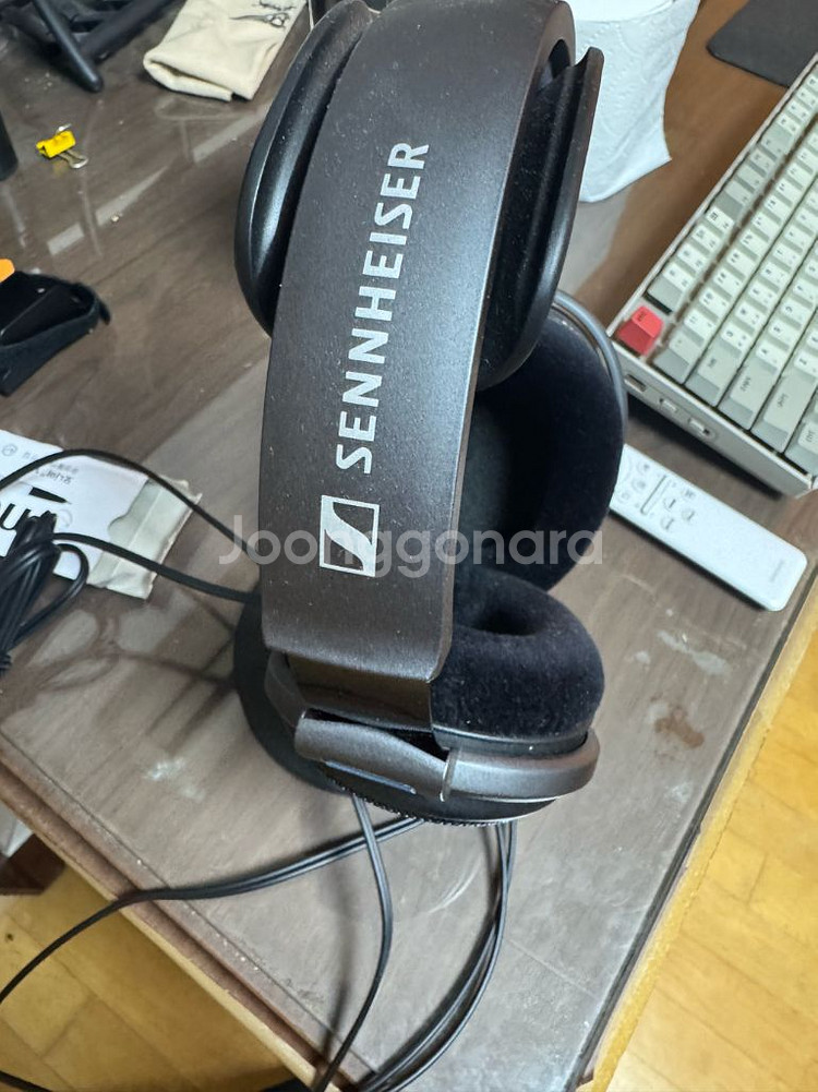 젠하이저 hd600 풀박스 스탠드도 드려요--1