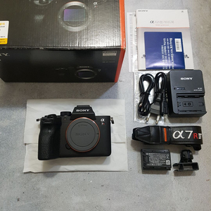 소니 스토어압구정 A7R4 ILCE-7RM4 A7R4