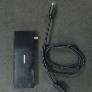 UN65KS8000 원커넥터