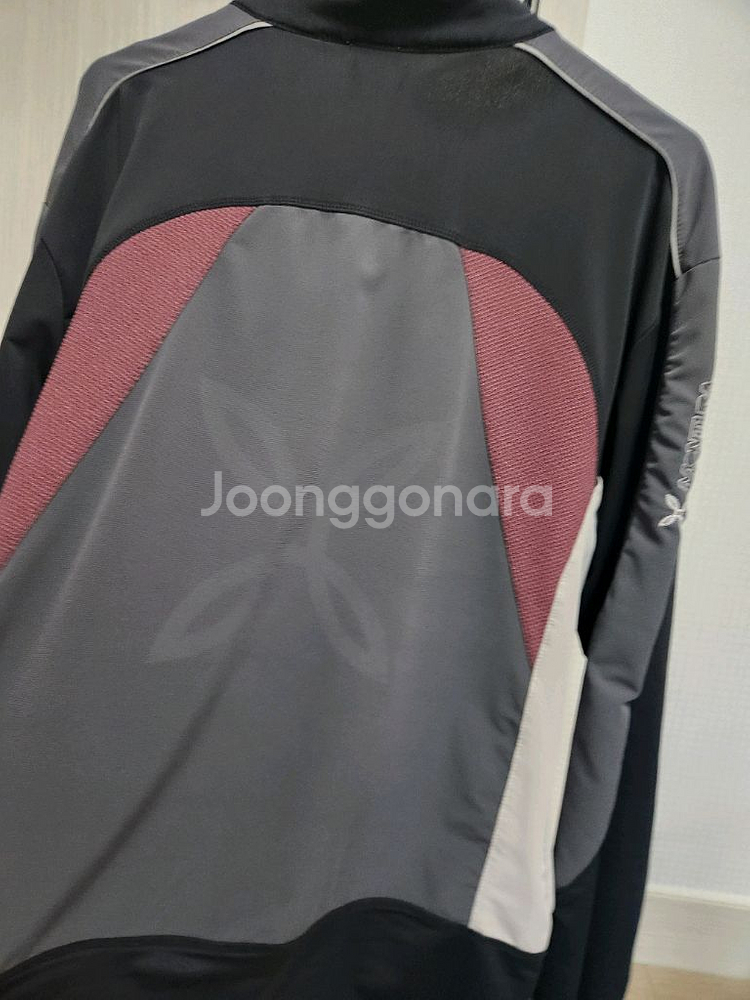 몬츄라 긴팔 100 L 사이즈--0