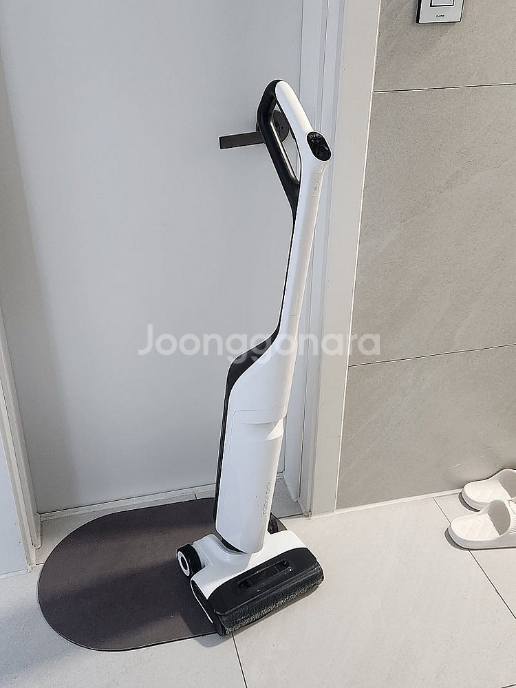 플렉시 프로 로보락 물걸레 청소기--3