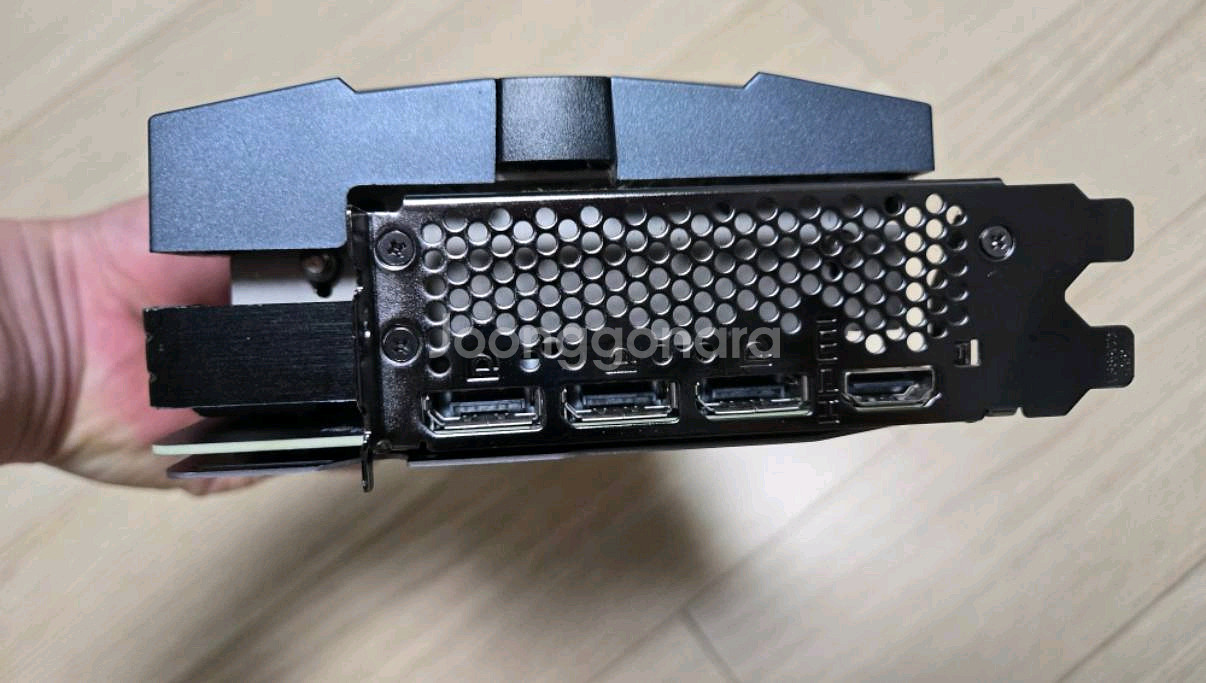 MSI RTX 3070 Ti 슈프림 그래픽카드--2