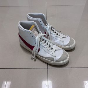 280- 285 나이키 블레이저 미드 77 흰/빨