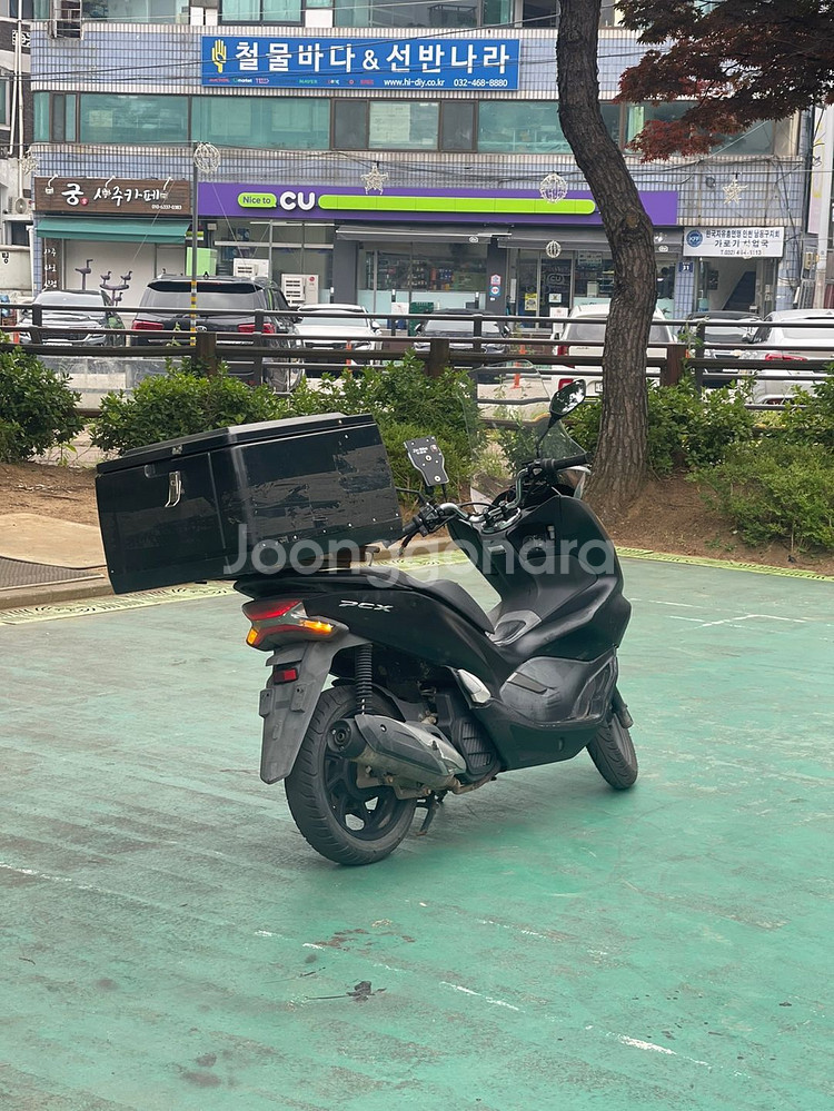 pcx125 20년식 6.2만Km 저렴하게 판매합니다.--4