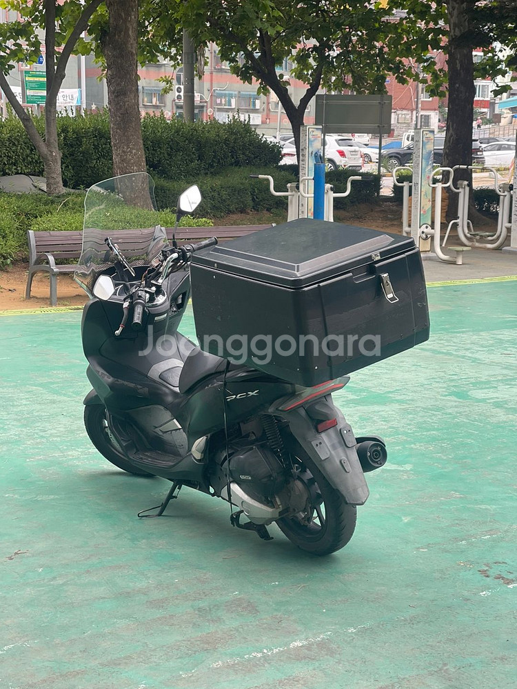 pcx125 20년식 6.2만Km 저렴하게 판매합니다.--6