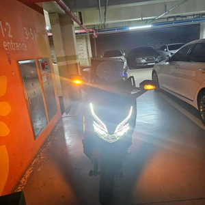 포르자 300 18년식 판매합니다