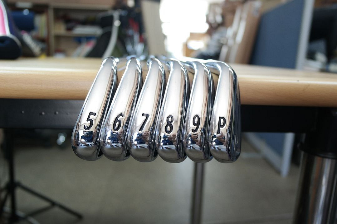타이틀리스트 714AP2 S200 아이언--6