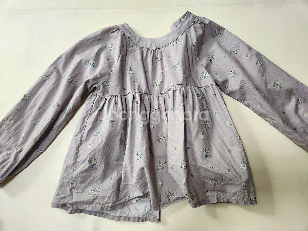 베네베네 블라우스--1