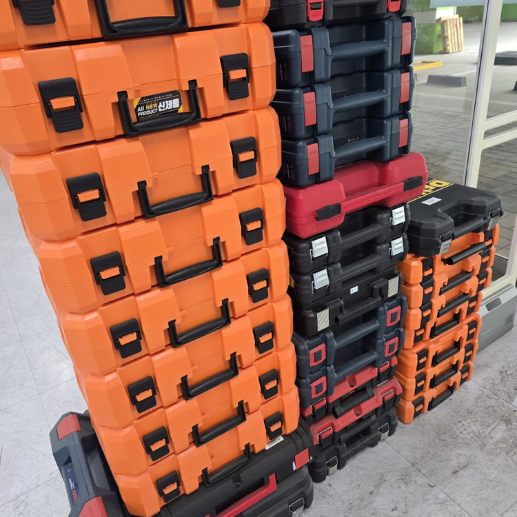 공구통 (디월트, 보쉬, 아임삭, 계양, 밀워키) 이미지